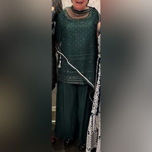 Tradition Indian outfit